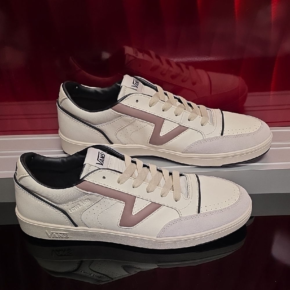 Vans Lowland CC JMP R Vintage Leather Marshmallow Mens 11.5 Women's 13